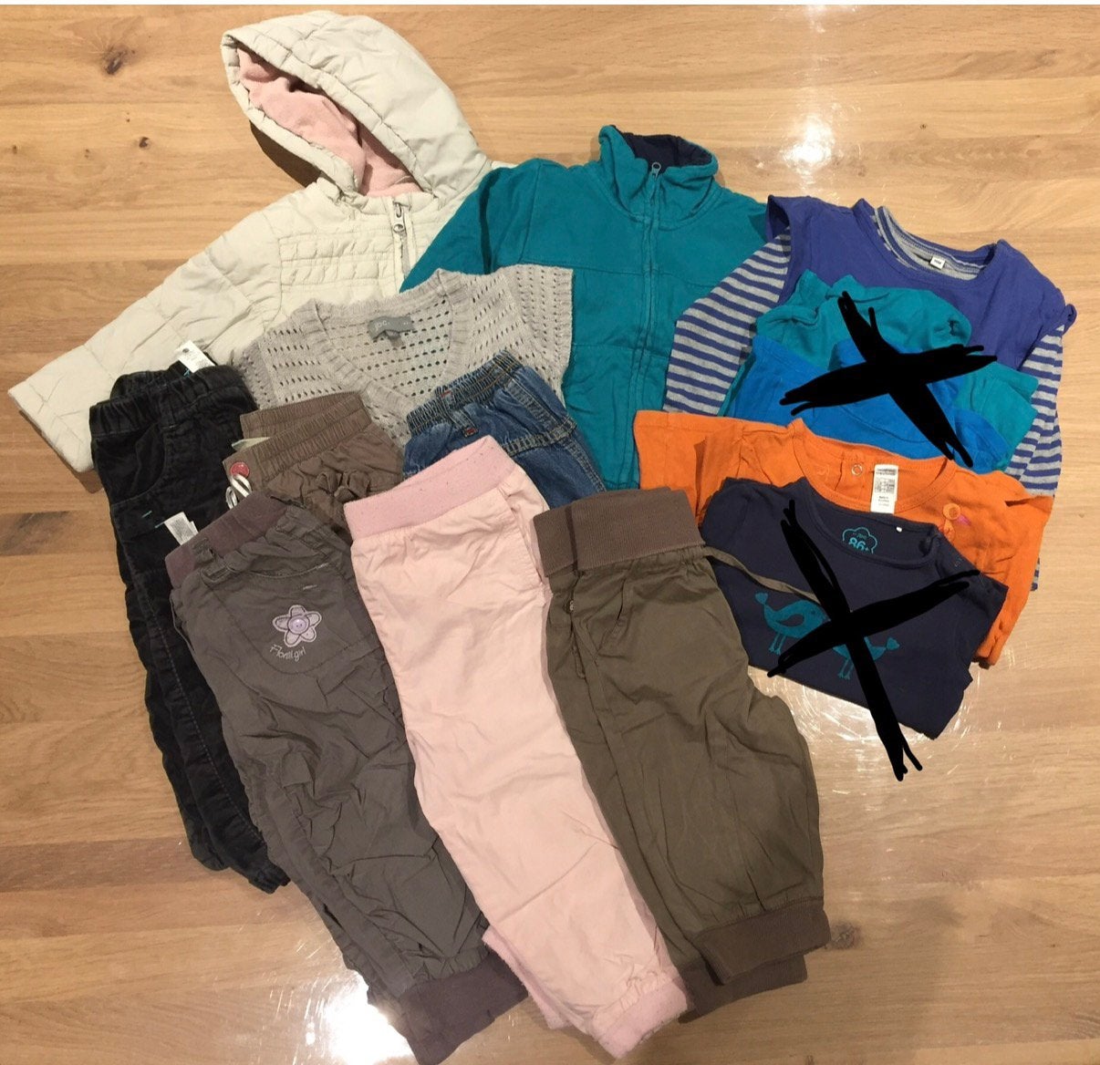 Lot de 11 vêtements fille taille 86, Enlèvement, Utilisé