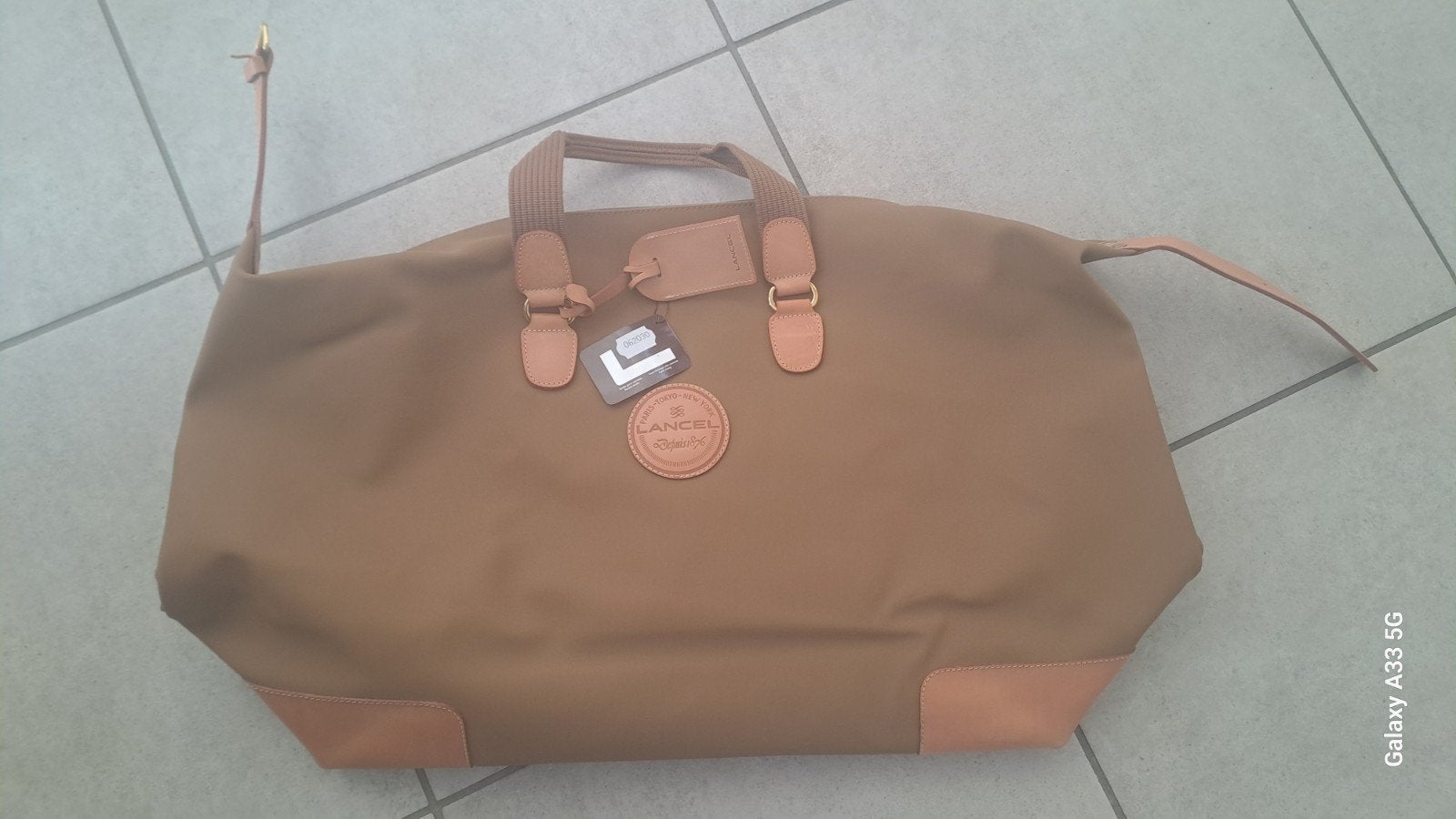sac de voyage Lancel, Bijoux, Sacs & Beauté, Enlèvement