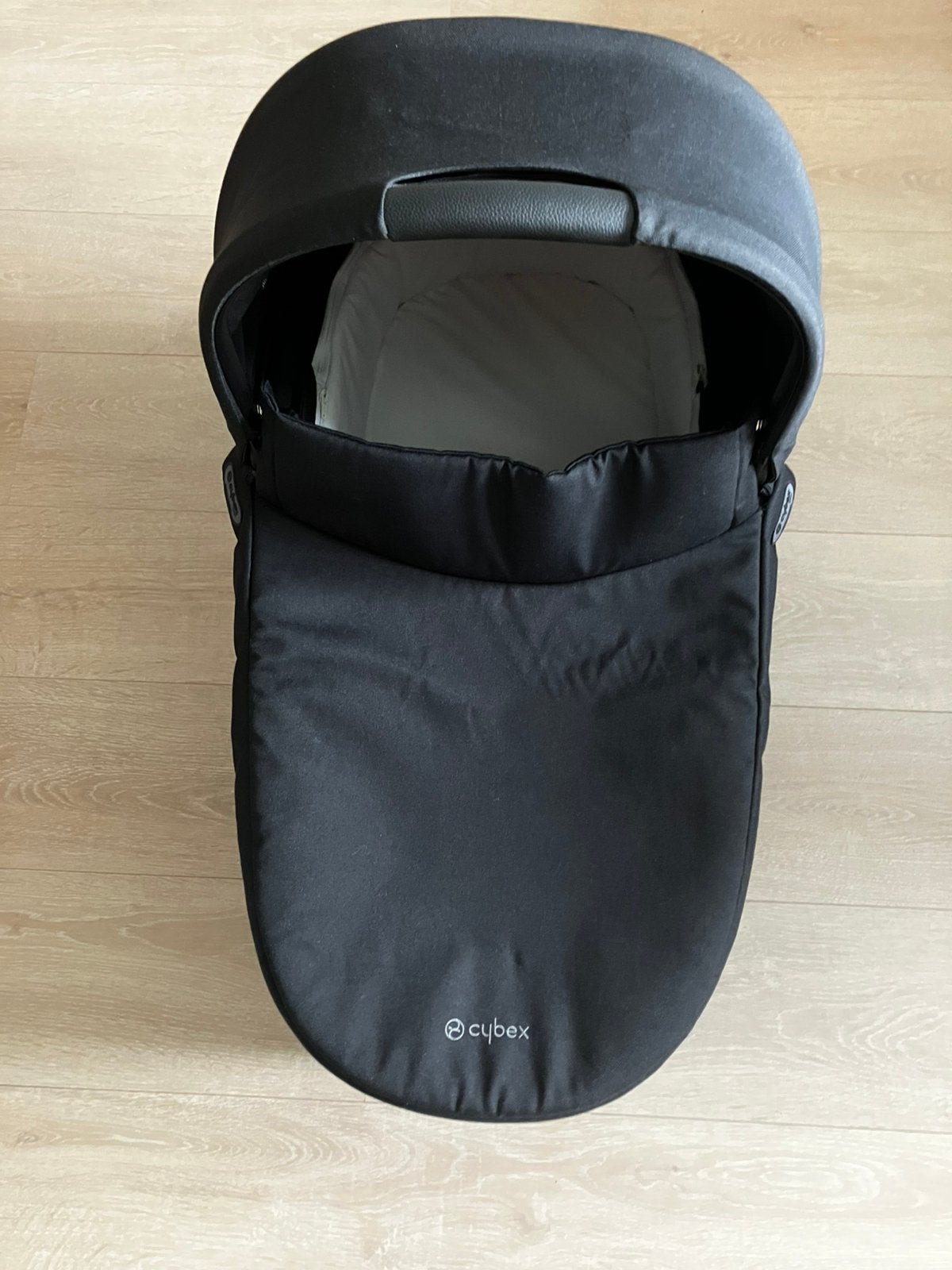 Nacelle Cybex, Enlèvement, Comme neuf