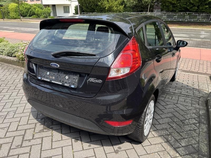 Ford Fiesta TREND 5D 1.0I 80PK OC3631 *64007*, Auto's, Zwart, Handgeschakeld, 5 deurs, USB