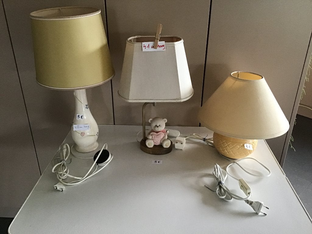 8 lampes de table à seulement 5 euros par lampe, Maison & Meubles, Enlèvement ou Envoi, Comme neuf