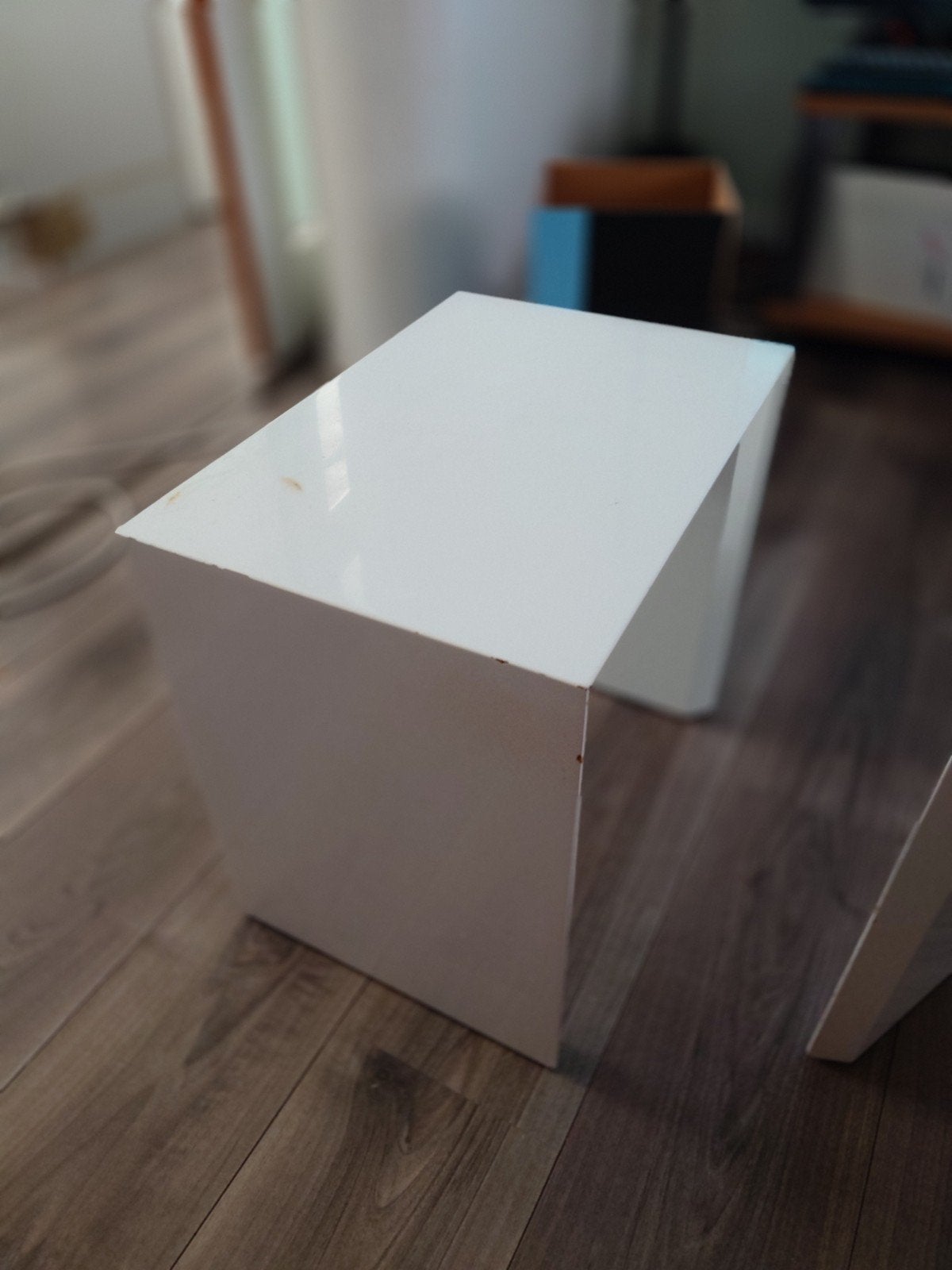 Witte 3 bijzet tafels, Huis en Inrichting, Tafels | Salontafels, Ophalen, Minder dan 50 cm, Gebruikt, Vierkant