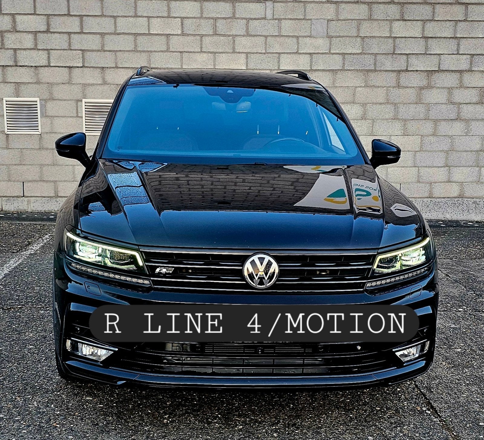 VW TIGUAN R-LINE  DSG7 4 MOTION 162500KM  KIT SPORT, Carnet d'entretien, Alcantara, 5 portes, Automatique