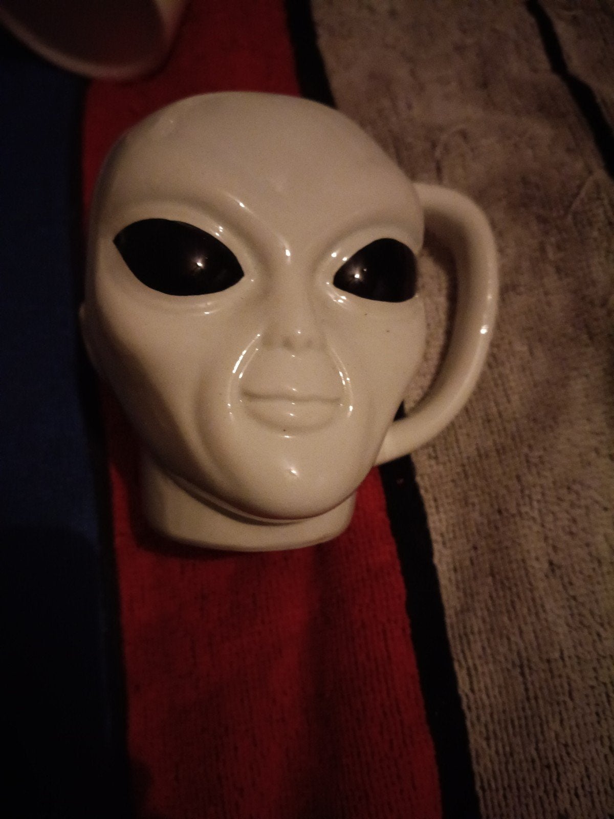 3 x tasses à café Alien, Enlèvement, Maison et Meubles