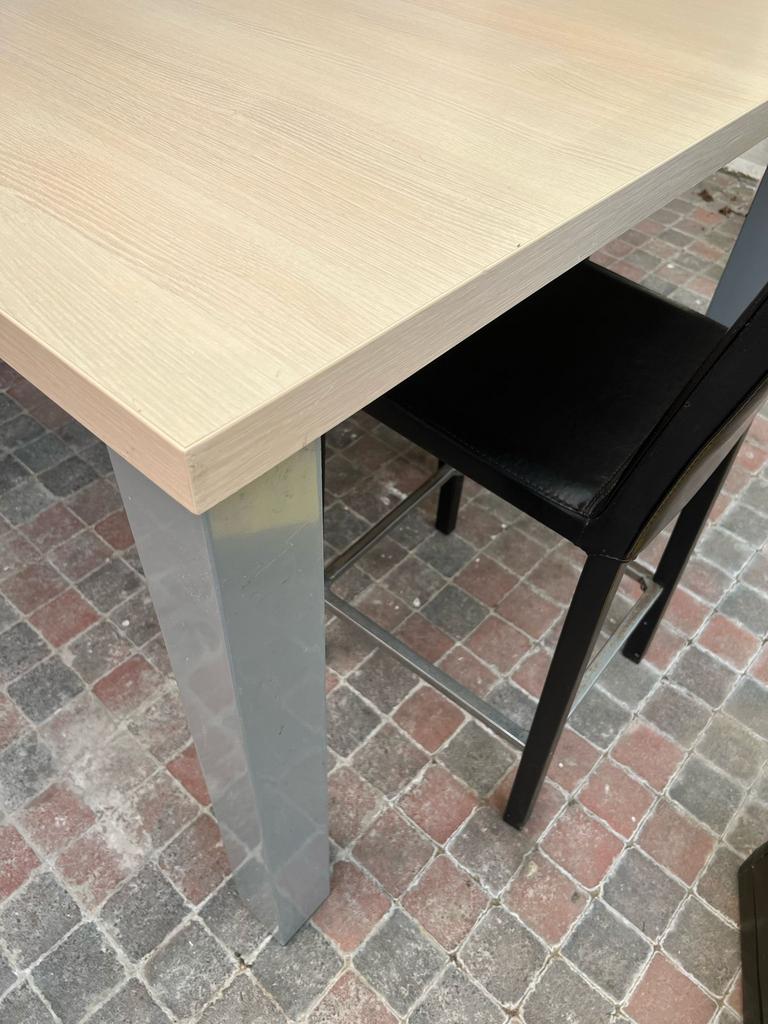 Table haute et chaises haute, Maison & Meubles, Tables | Tables mange-debout, Enlèvement, Comme neuf