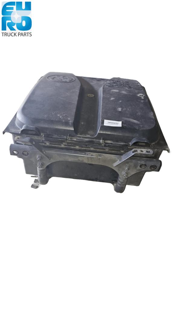 DAF XF 106 BATTERY BOX + COVER BETWEEN THE CHASSIS USED, Auto-onderdelen, Gebruikt, -, -, -