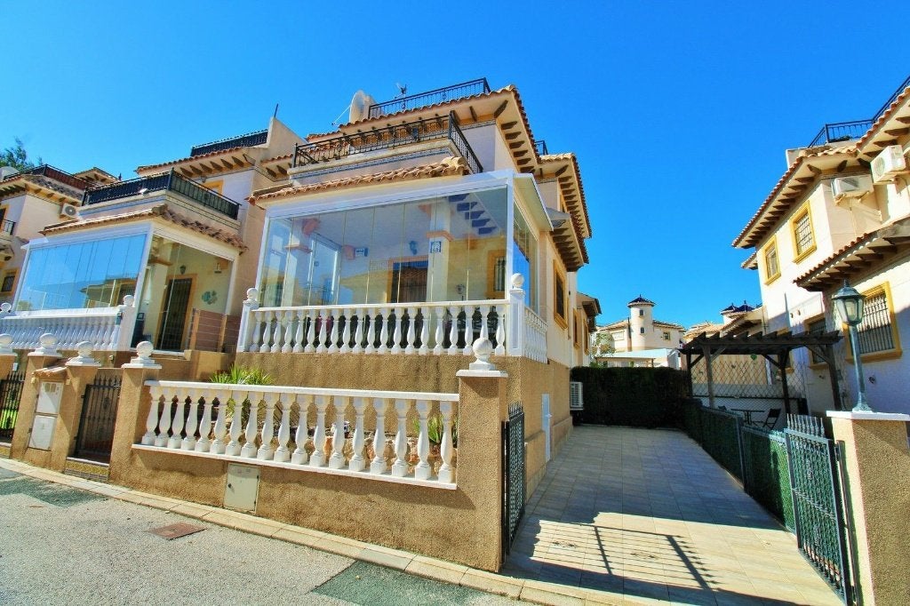 Huis te koop 3 slaapkamers zeezicht Orihuela Costa, Immo, Dorp, Spanje, Woonhuis, 3 kamers
