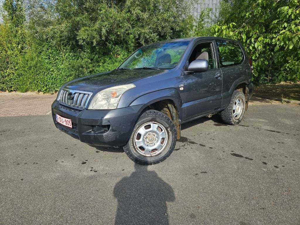 Toyota Land Cruiser 3.0 D-4D 4x4 174 CV, Argent ou Gris, Achat, Entreprise, Boîte manuelle