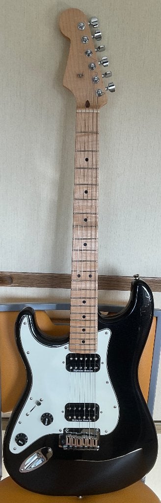 Squier by Fender Contemporary Strat Lefthand lefty., Musique & Instruments, Instruments à corde | Guitares | Électriques, Comme neuf
