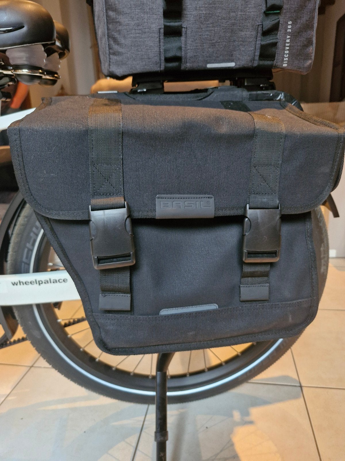 Sac de velo nouveau, Enlèvement