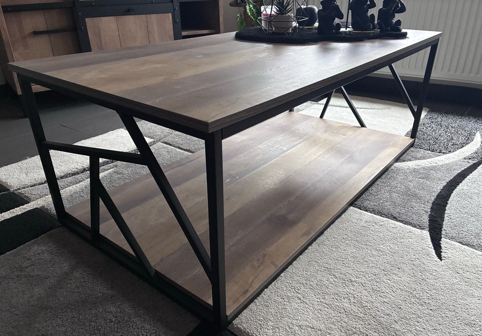 Industriele salontafel - 1.20 m breed - 40 cm hoog, Ophalen, Zo goed als nieuw