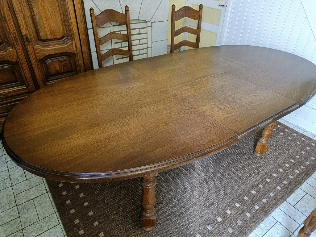 Rustieke eetplaats - tafel verstelbaar, stoelen en dressoir, Ophalen, Gebruikt, Klassiek, 4 tot 6 stoelen