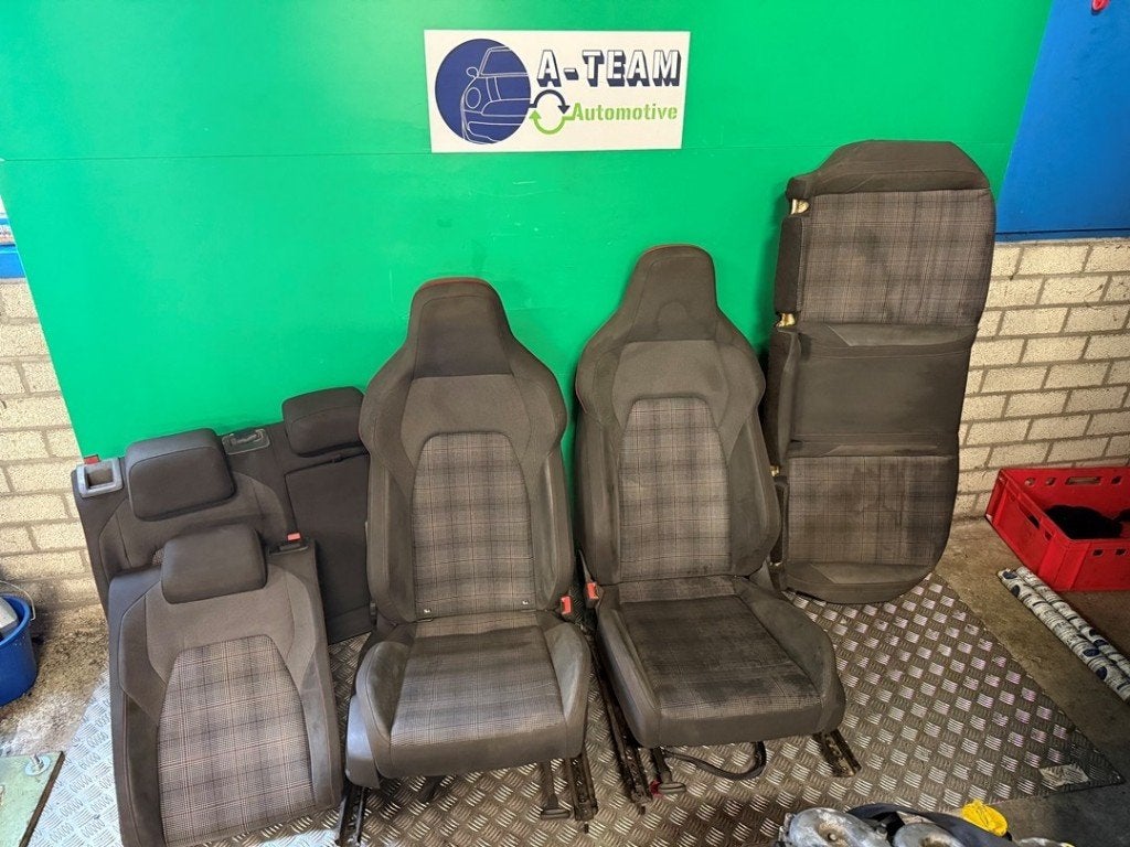 INTERIEUR Volkswagen Golf VIII (CD1) (01-2019/-), Auto-onderdelen, Gebruikt, Volkswagen