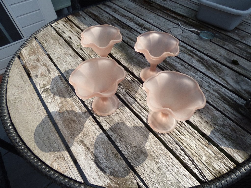 4 glazen ijscoupes, Ophalen, Zo goed als nieuw, Overige typen