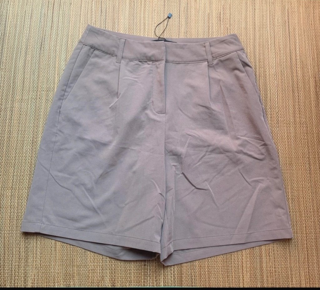 Vero Moda korte broek • Maat M • Nieuw zonder label, Vêtements | Femmes, Neuf, Taille 38/40 (M), Enlèvement ou Envoi, Vero Moda