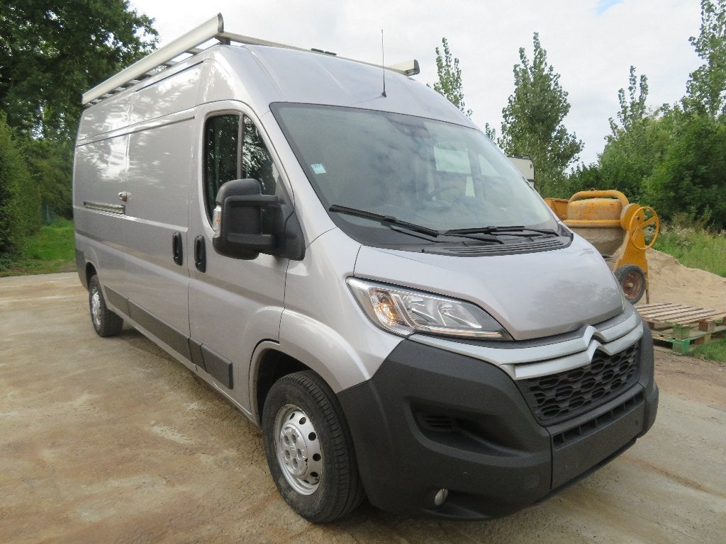 Citroën Jumper 2.2 BlueHDi - L3H2 - 2020 - 119.110km - €6d, Autos, Camionnettes & Utilitaires, Argent ou Gris, Achat, Euro 6, Entreprise