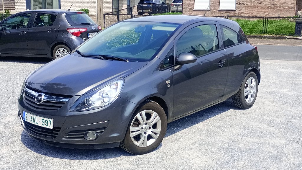 Opel corsa 1.2 benzine, Auto's, Opel, Voorwielaandrijving, Euro 5, Stof, Zwart
