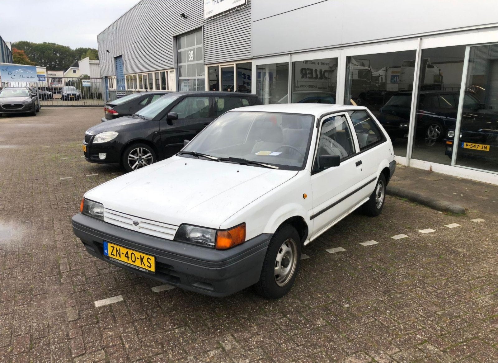 Nissan Sunny 1.4 Automaat 29dkm 1ste eigenaar, Autos, Achat, 2 portes, Automatique, Particulier
