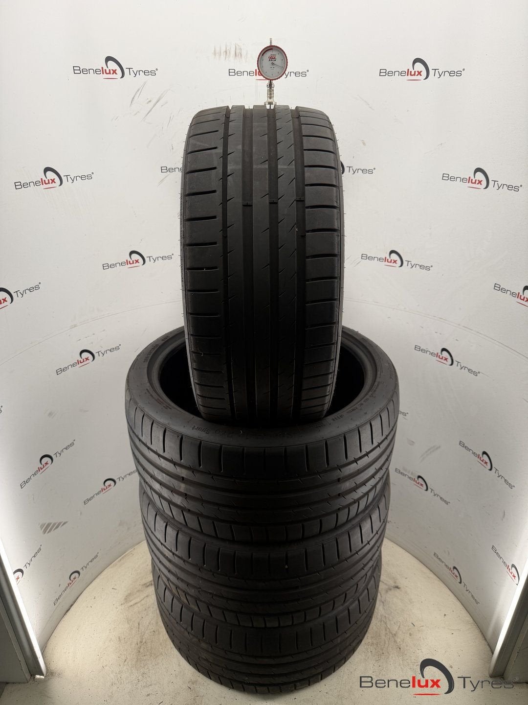 265/35R20 Audi A6 Allroad A7 A8 RSQ3 S7 S8 Ford Mustang AMG, Pneus été, -, Pneu(s), Utilisé