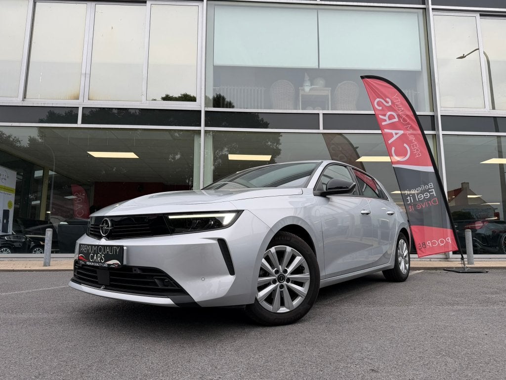 CARPLAY / AIRCO / AUTOMAAT / CRUISECONTROL /, Stof, 1199 cc, https://public.car-pass.be/vhr/e1ab551e-da6e-4dd9-b7d6-af9e01c9a478?lang=nl