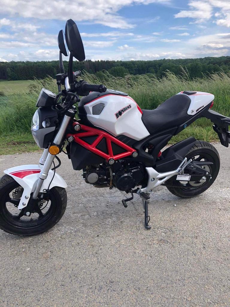 Moto Magpower bombers 50 annee 2020, Particulier