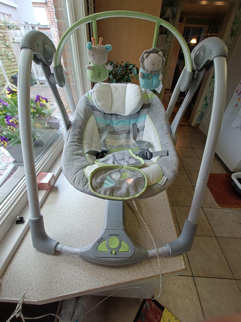 Baby schommelstoel elec, Kinderen en Baby's, Wipstoeltjes, Gebruikt, Schommelstoel, Verstelbaar, Ophalen