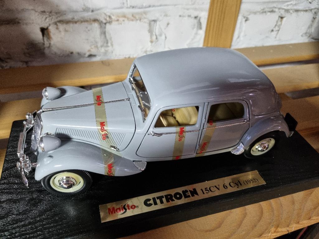 Modelauto Citroen 15CV 6Cyl, Enlèvement, Comme neuf, Voiture, Maisto