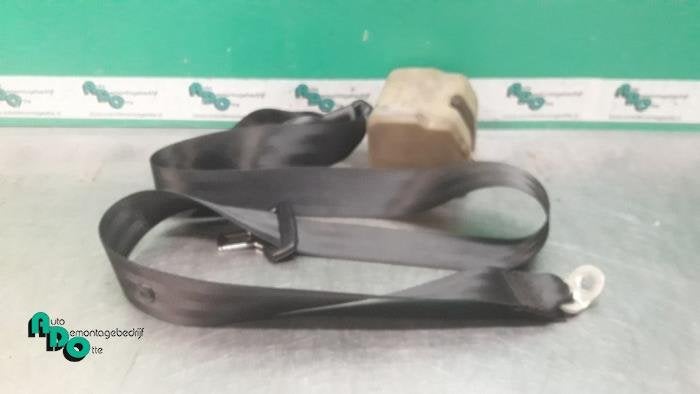 Ceinture de sécurité arrière droite d'un Audi A3 (A3 03-), -, 3 mois de garantie, Audi, Utilisé
