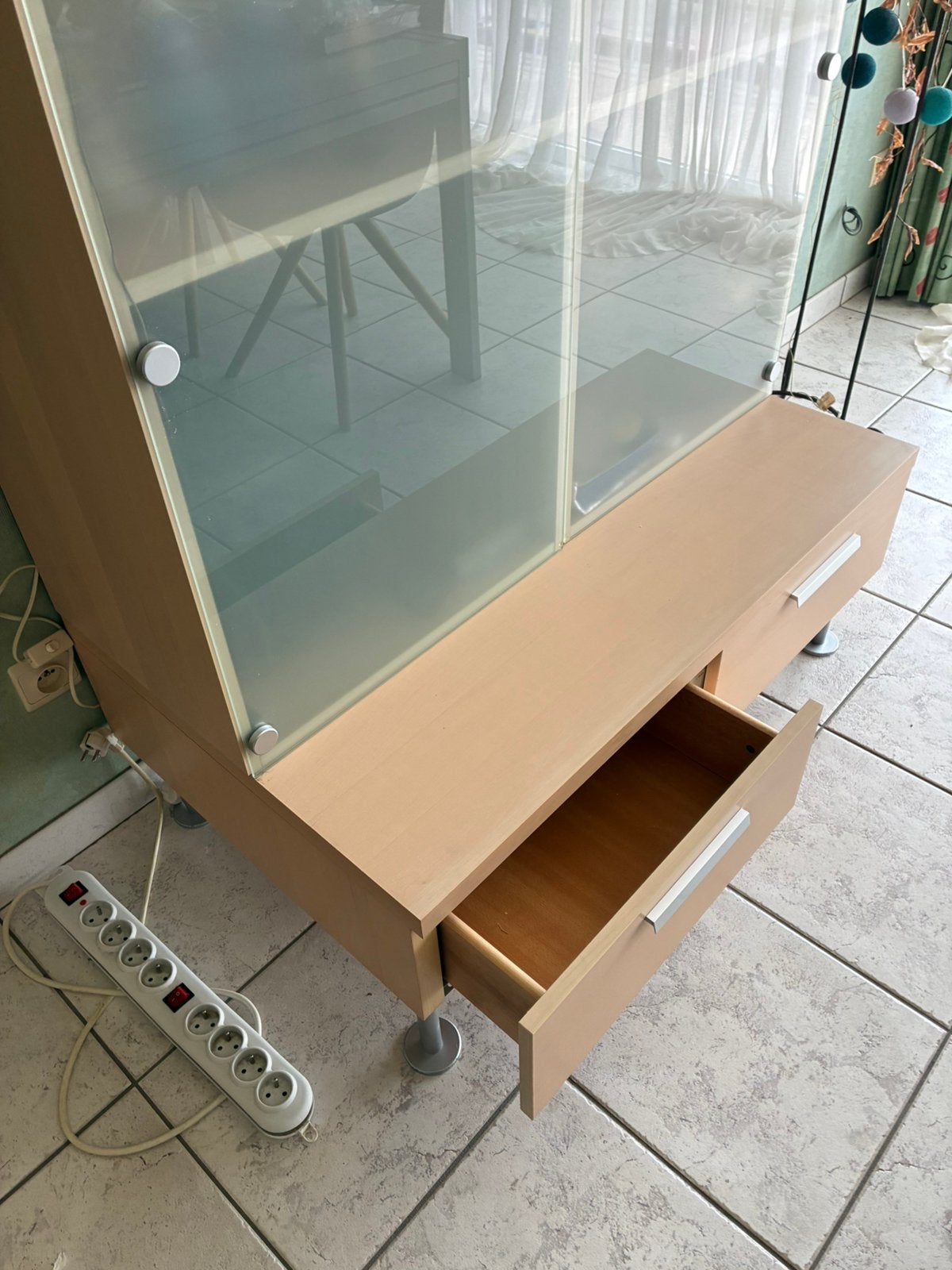 Kast, Ophalen, 100 tot 150 cm, Met lade(s), Zo goed als nieuw