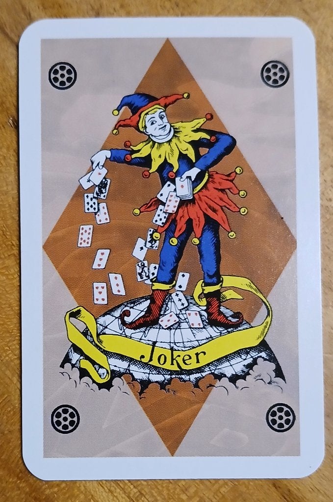 Joker, 9 ans, Envoi