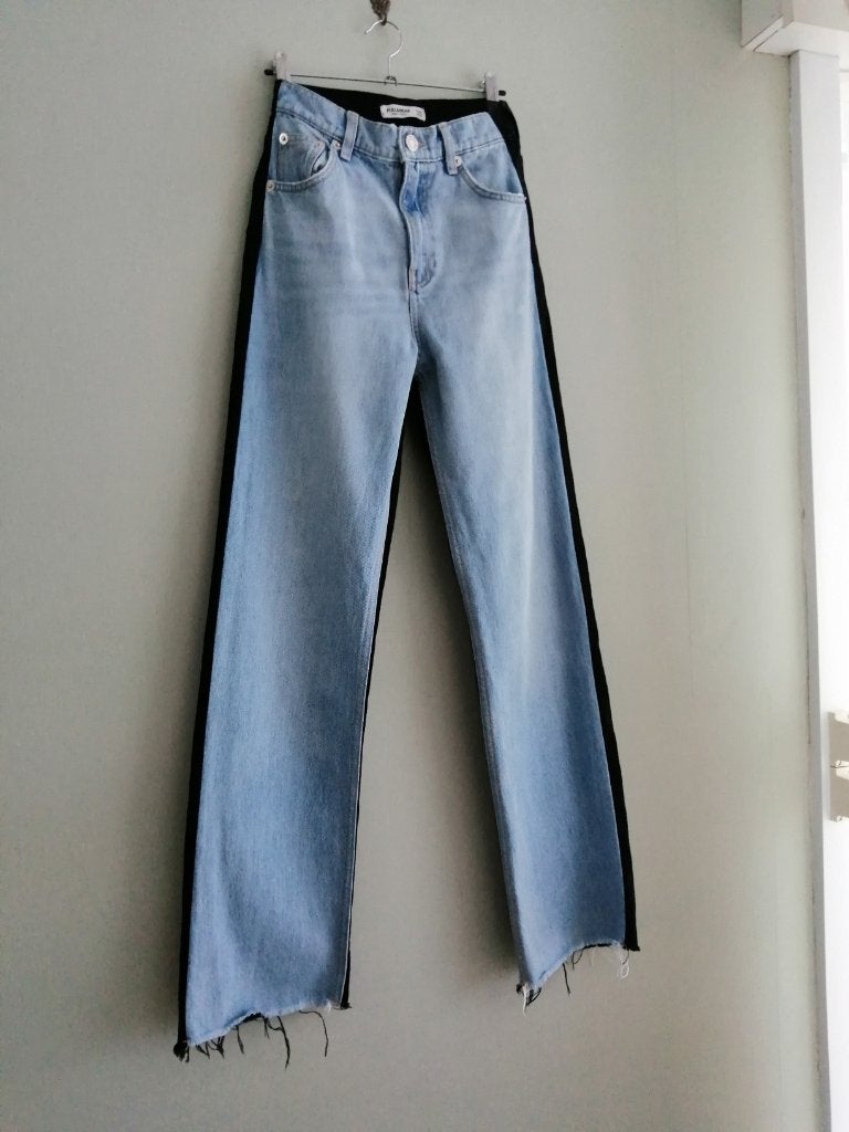 mooie jeansbroek Pull & Bear  EUR 32, Pull & Bear, Ophalen of Verzenden, Zo goed als nieuw, Blauw