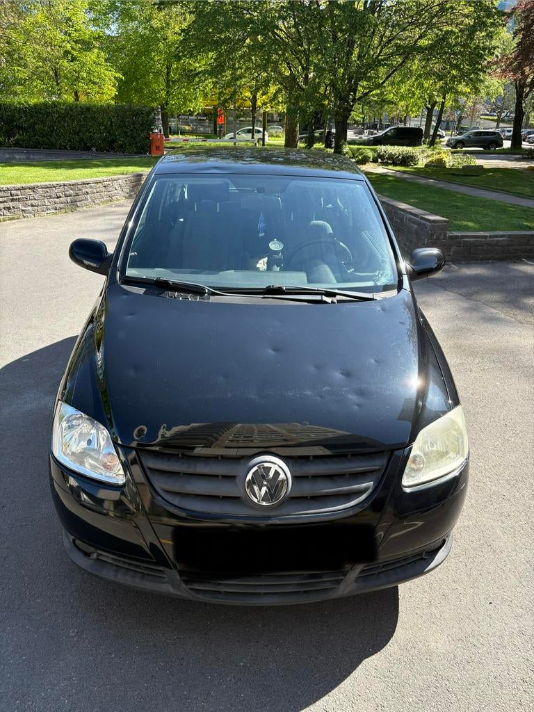 VW Fox 2009 – Prêt à immatriculer– 151.000 km, Autos, Volkswagen, Particulier, Fox, Essence, Euro 4, 3 portes, Noir, Noir, Autre
