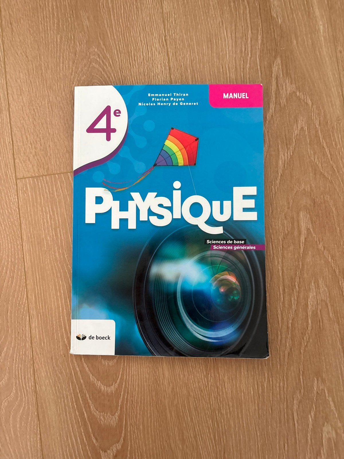 Physique 4e, Enlèvement ou Envoi, Comme neuf, Physique