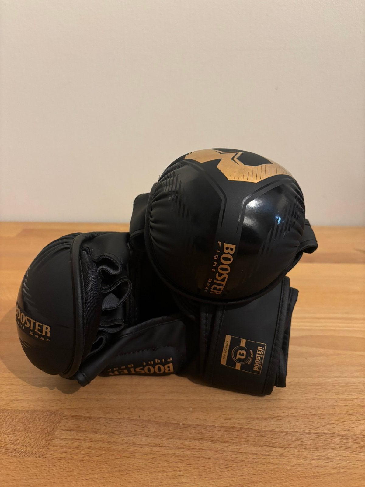 Booster MMA handschoenen, Sport en Fitness, Maat M, Ophalen, Zo goed als nieuw, Overige