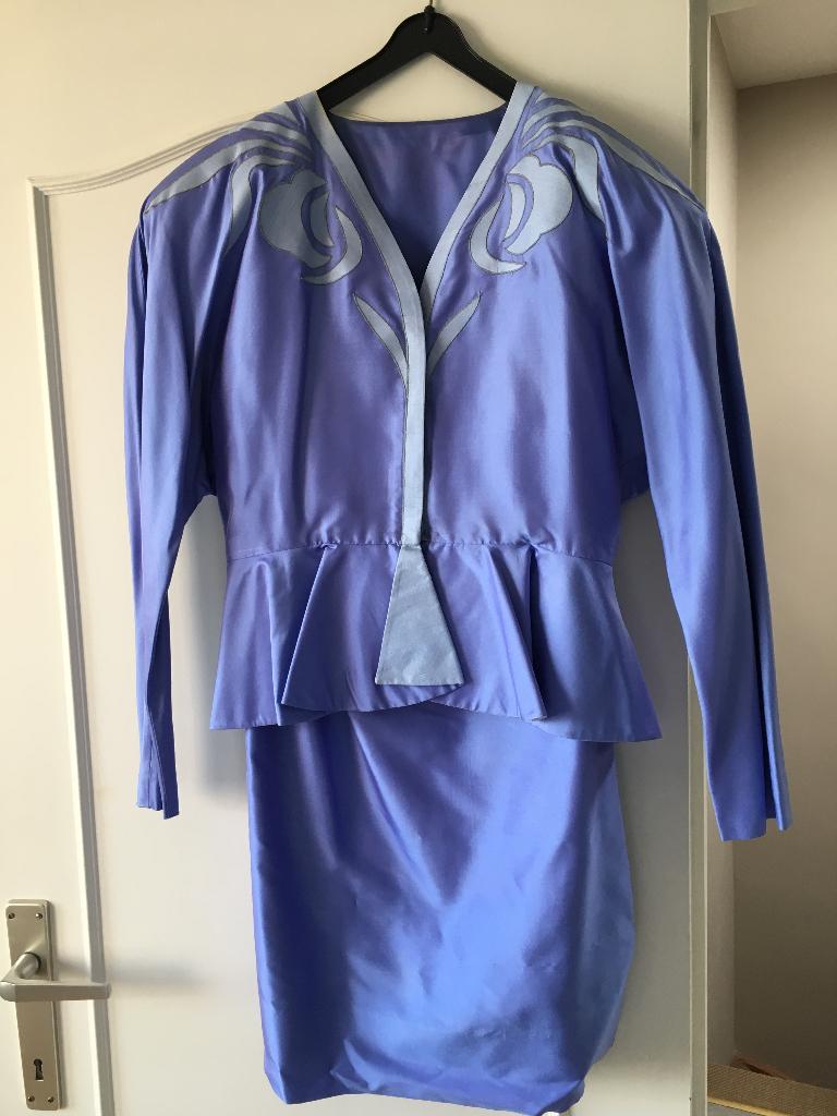 Cocktailjurk 2-delig in 100% zijde, Kleding | Dames, ANDERE, Maat 42/44 (L), Zo goed als nieuw, Onder de knie