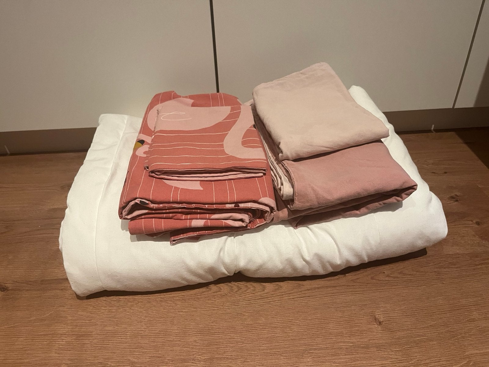 Couette pour enfant + 2 ensembles de housses, Enlèvement, Comme neuf