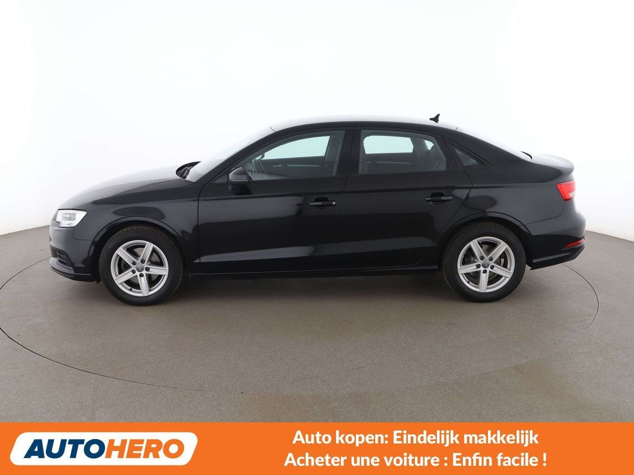 Audi A3 1.0 TFSI (année de construction 2016), Autos, Audi, 4 portes, Noir, 999 cm³, 1260 kg