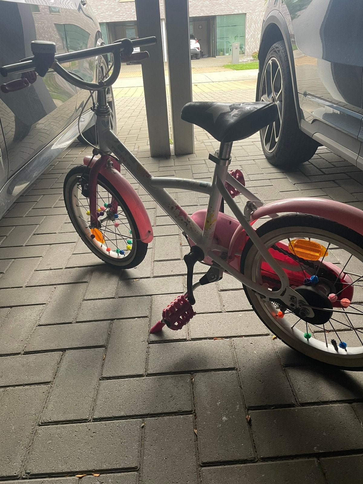 Meisjes fiets, Ophalen, Zo goed als nieuw