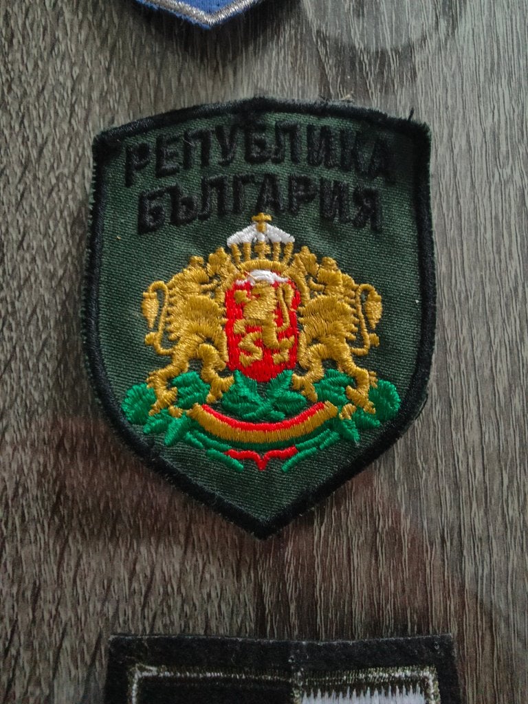 écusson militaire forces armées bulgares, Collections, Enlèvement ou Envoi