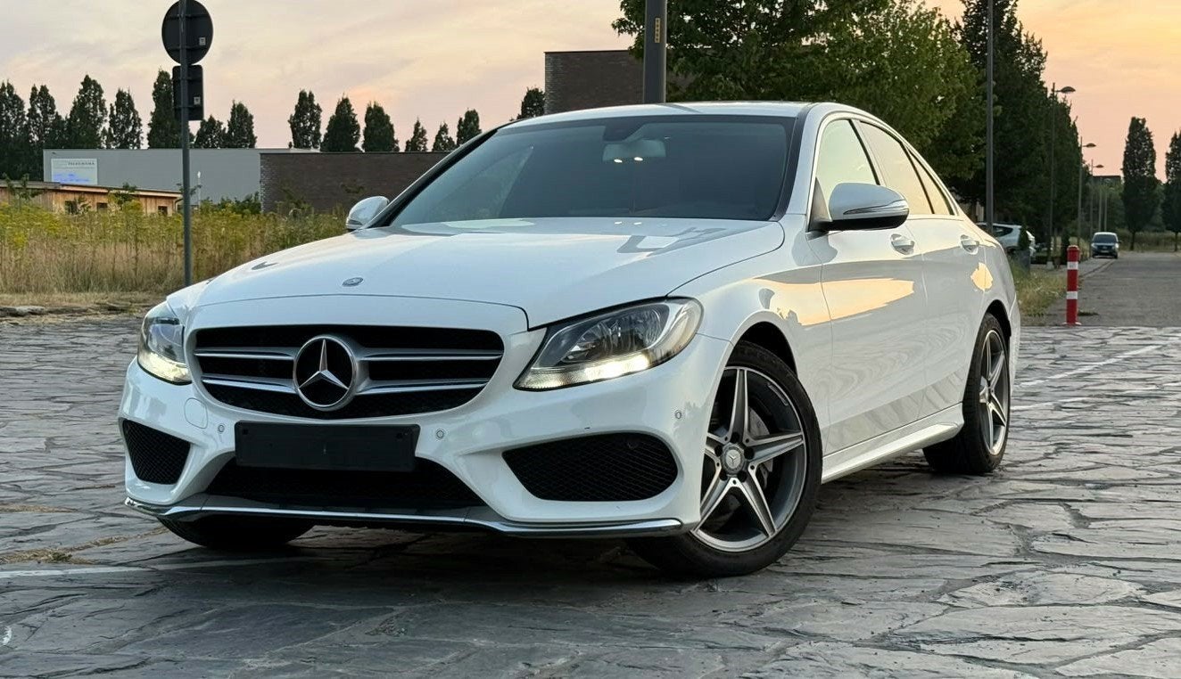 Mercedes-Benz C180 ///AMG PACK/Navigatie/Airco, Auto's, Testrit aan huis, Wit, 5 deurs, C-Klasse