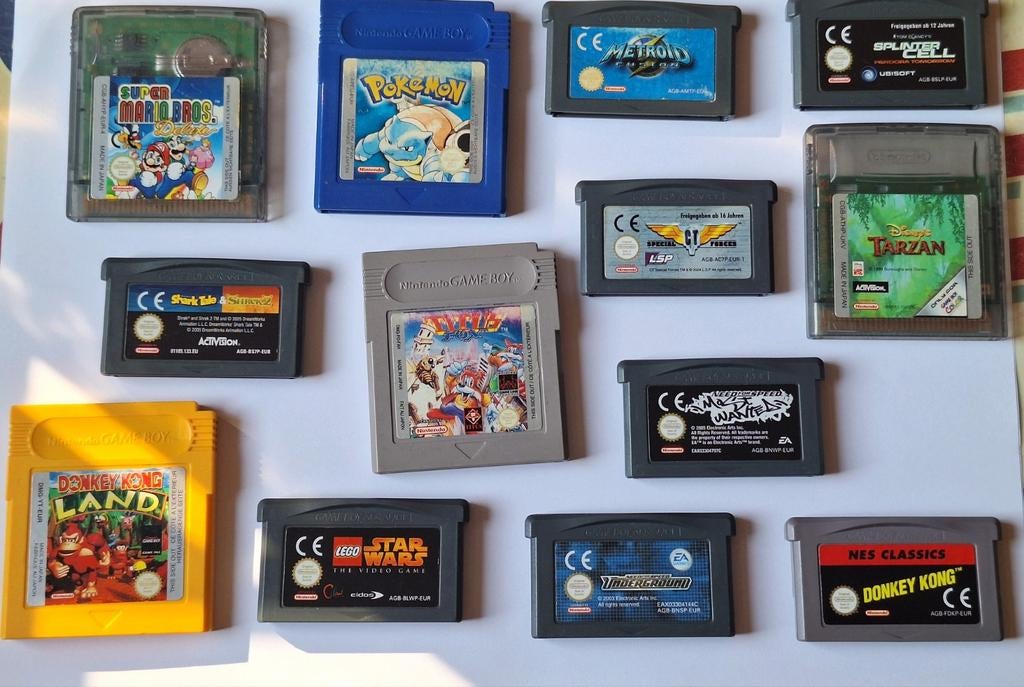 Nintendo Game Boy Advance SP + 30 games incl. Pokemon, Games en Spelcomputers, Games | Nintendo Game Boy, Ophalen of Verzenden
