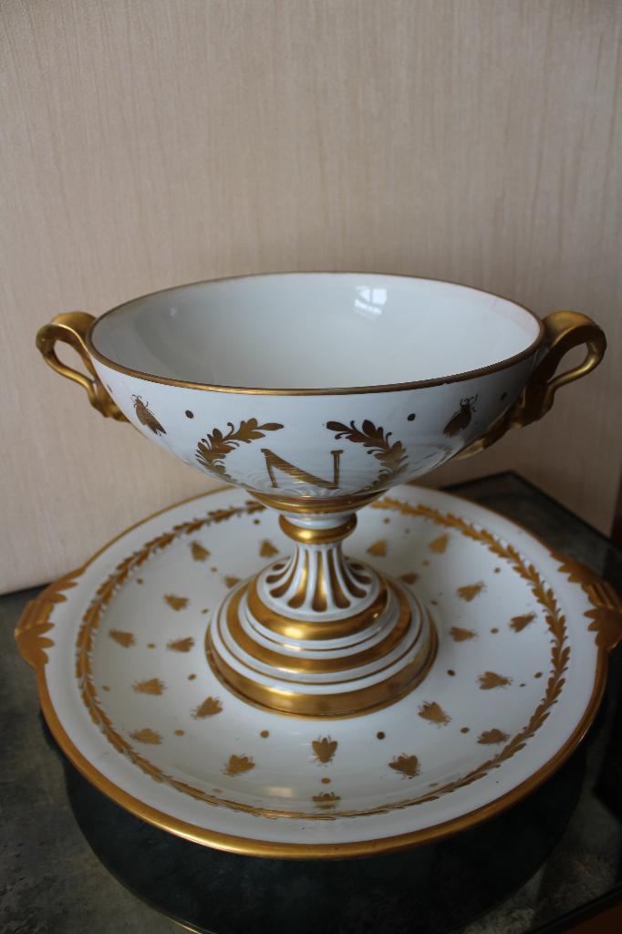 Decoratieve coupe in Empire stijl, Antiek en Kunst, Ophalen
