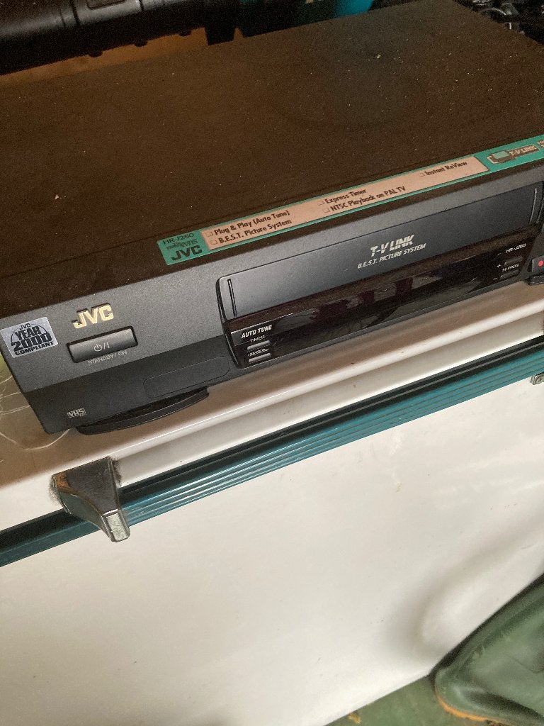 Video recorder, TV, Hi-fi & Vidéo, Lecteurs vidéo, Enlèvement, Comme neuf, Lecteur ou enregistreur vidéo 2000