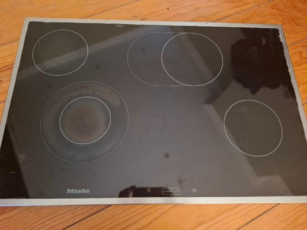 Table de cuisson en céramique Miele, Electroménager, 4 zones de cuisson, Enlèvement, Utilisé, Encastré