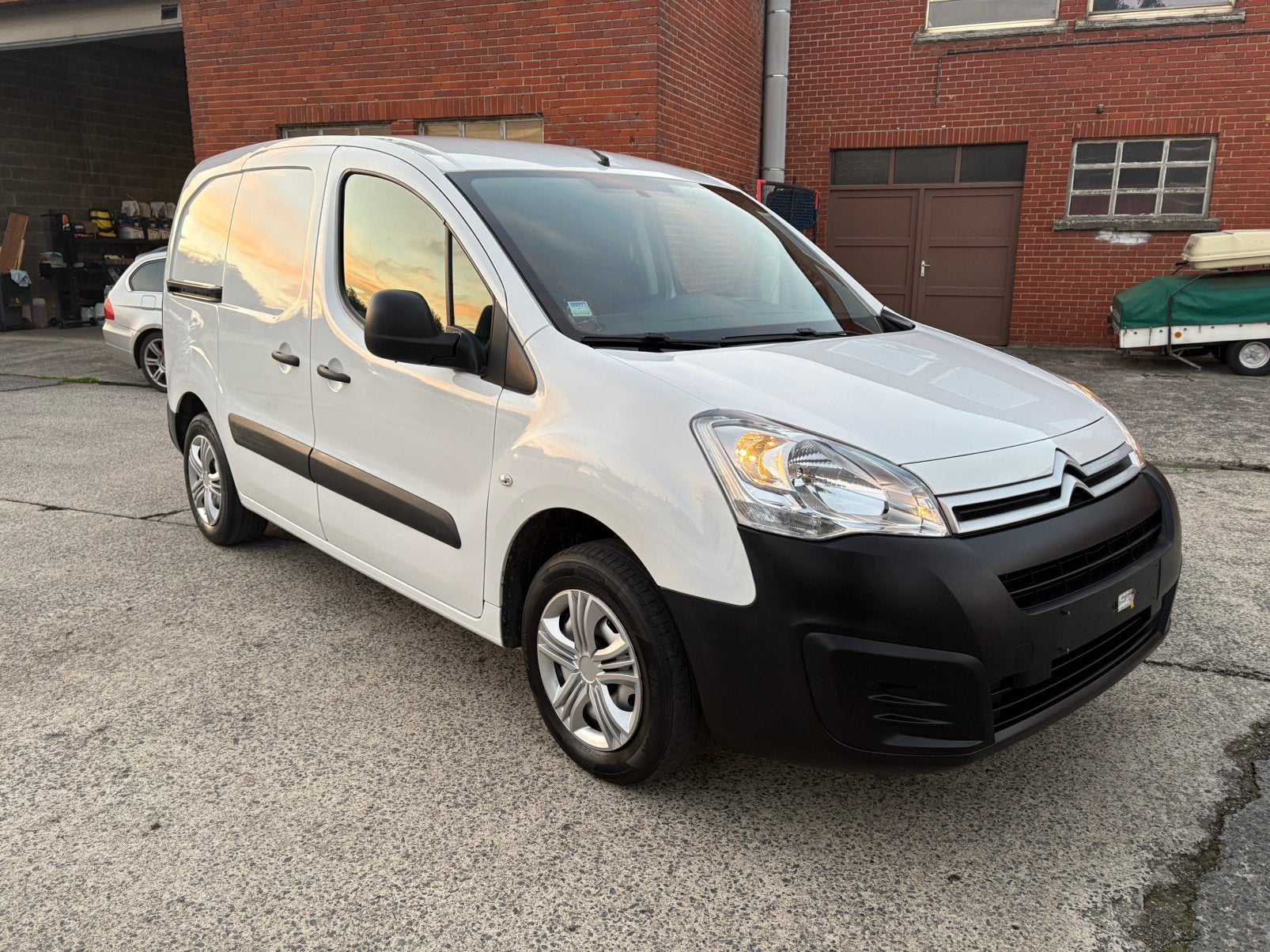 Citroen Berlingo Btw 70Dkm GVV !, Autos, Achat, Euro 6, Entreprise, Boîte manuelle