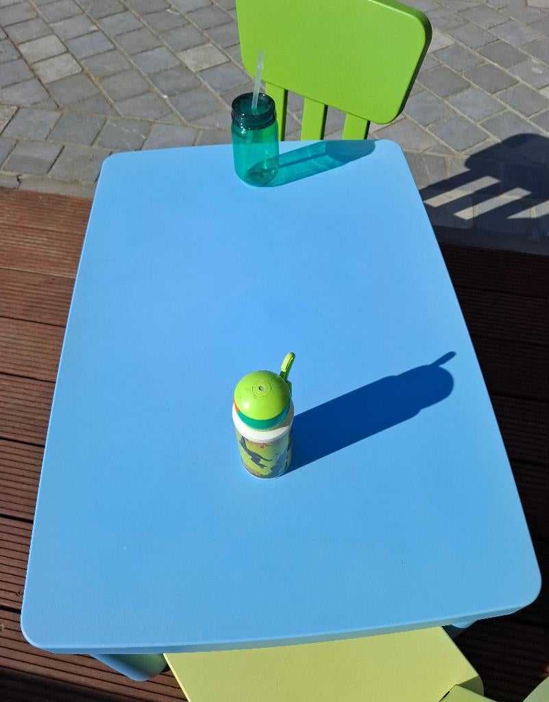 Table pour enfants Ikea avec 2 chaises, Enlèvement, Comme neuf, Chaise(s)
