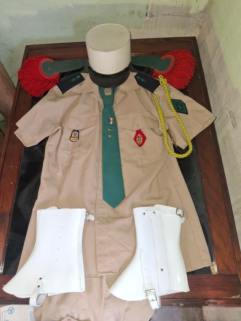 Uniforme, Collections, Objets militaires | Général, Enlèvement ou Envoi