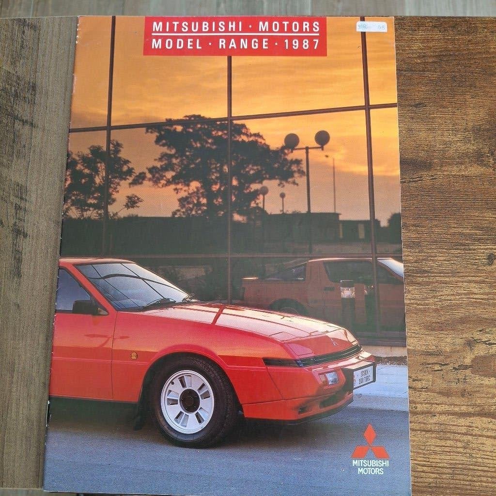 MITSUBISHI - MOTORS  MODEL-RANGE 1987, Boeken, Auto's | Folders en Tijdschriften, Ophalen of Verzenden, Nieuw, Mitsubishi