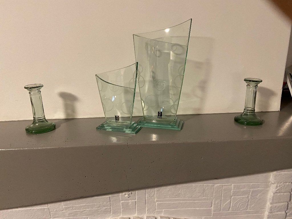 2 Prachtige vazen en kandelaars in groen glas, Huis en Inrichting, Ophalen, Inclusief decoratie, Groen, Glas
