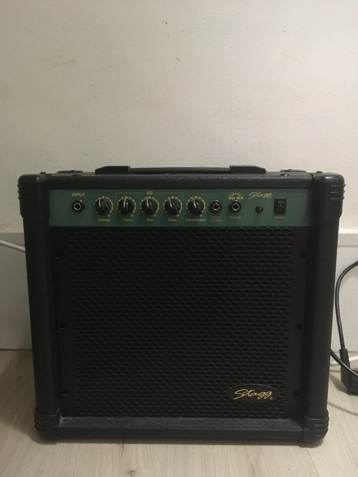 Gitaarversterker 20W, Musique & Instruments, Amplis | Basse & Guitare, Enlèvement, Comme neuf